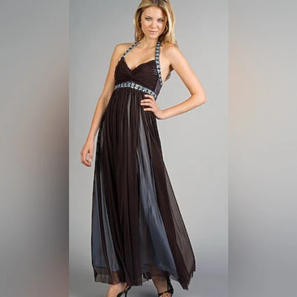 green emerald velvet dress JS Collections 867132 - Floral Applique Mesh Overlay Evening Gown